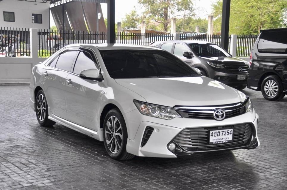 Toyota camry 2.0G Extremo MNC D4S ปี 2017