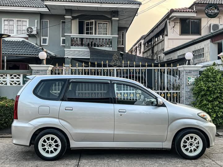 Toyota Avanza ปี 2005 8