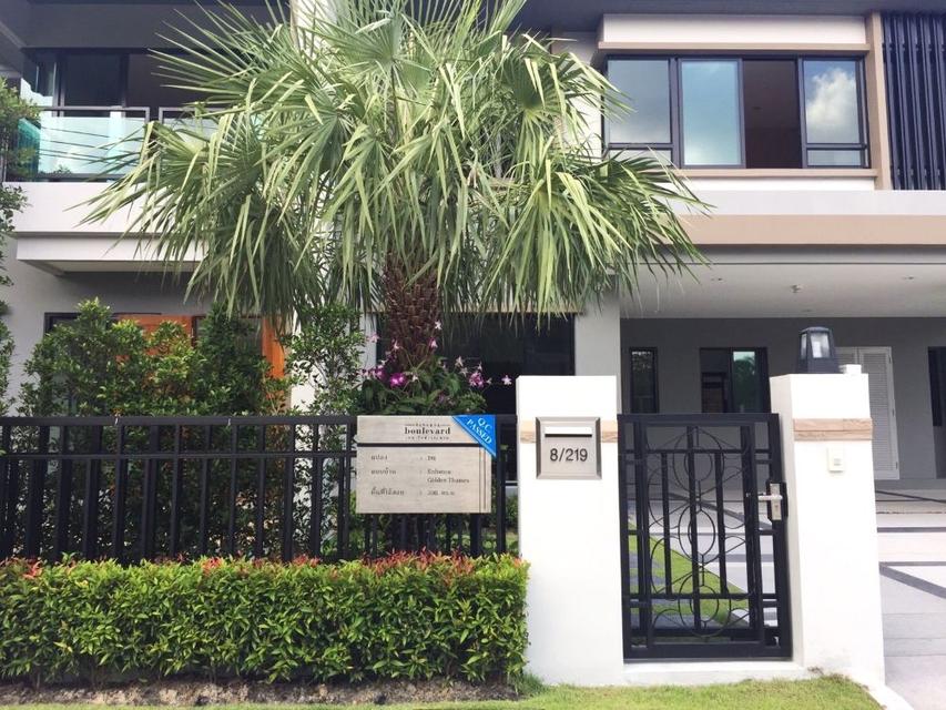 ขาย/ให้เช่า บ้านใหม่ 2 ชั้น Bangkok Boulevard เทพารักษ์–วงแหวน สไตล์โมเดิร์น แอร์ครบ เฟอร์ครบ เข้าอยู่ได้ทันที 3
