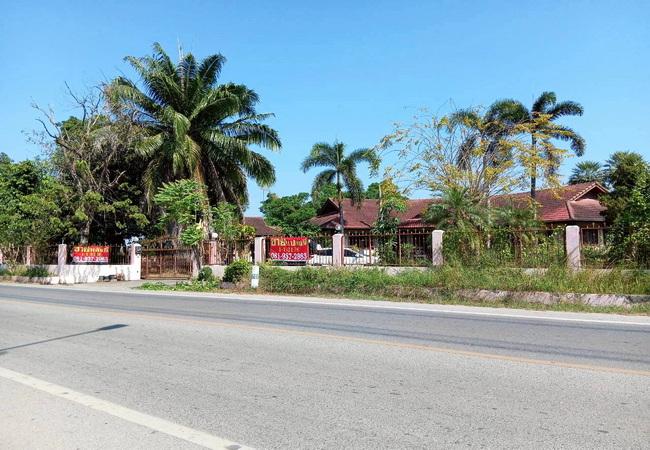 ขายบ้าน ติดแม่น้ำแม่กลอง ถนนรบ.4038 ตำบลบางโตนด อำเภอโพธาราม ราชบุรี 1