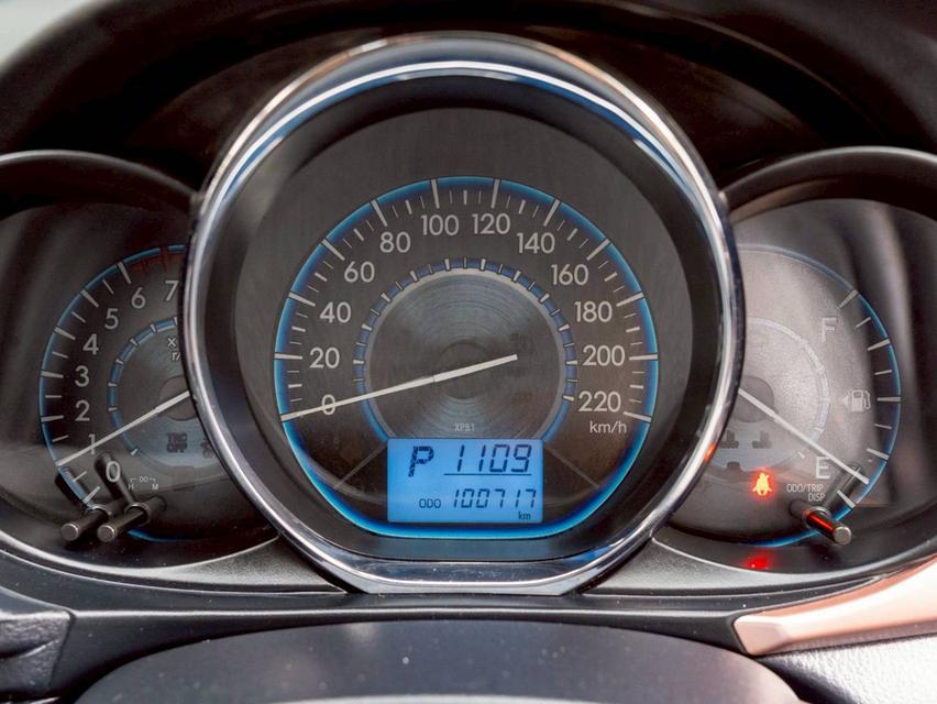 TOYOTA VIOS 1.5E ปี 2018 17