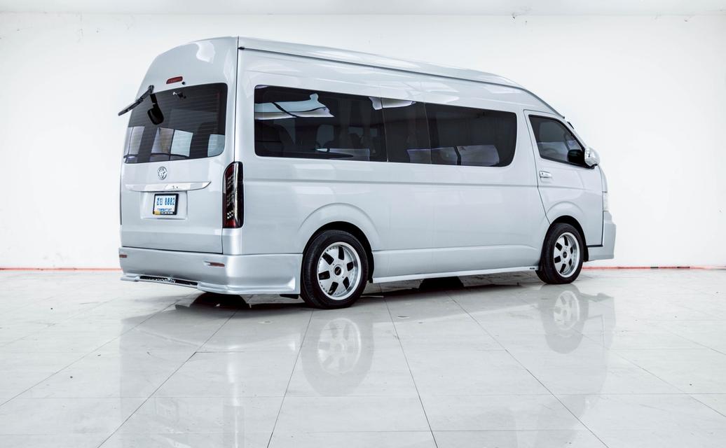 TOYOTA COMMUTER 3.0 D4D VIP 2014