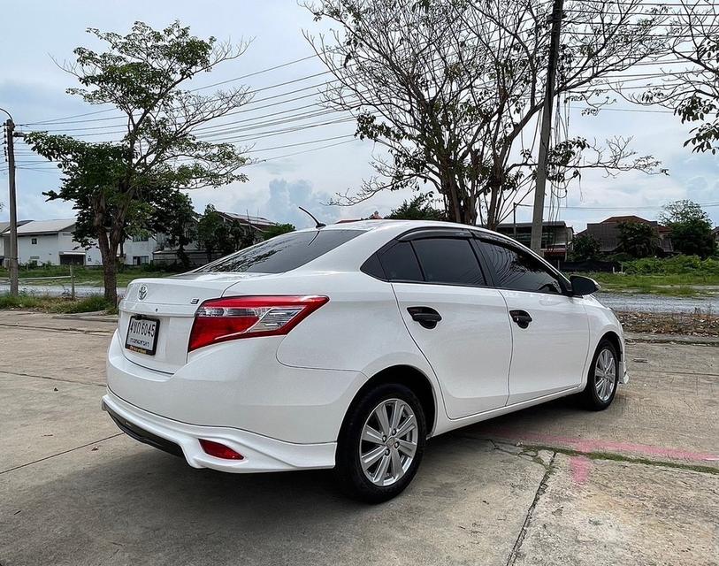 รหัสรถ AP6045 VIOS 1.5 E ออโต้ ปี 15 จด 16 9