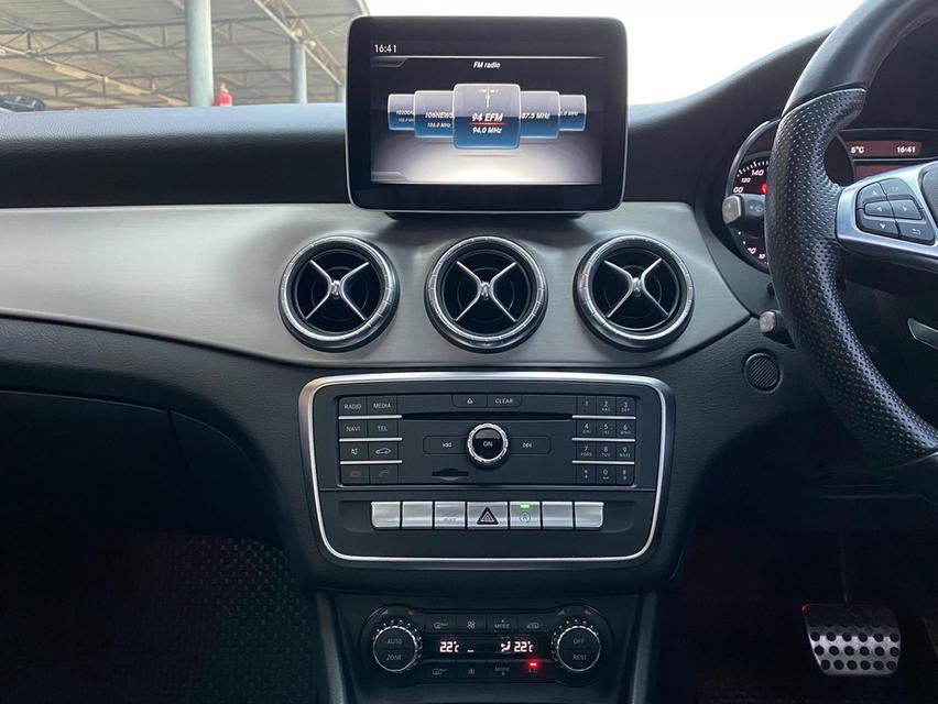Benz CLA250 AMG Facelift ปี 2017 9