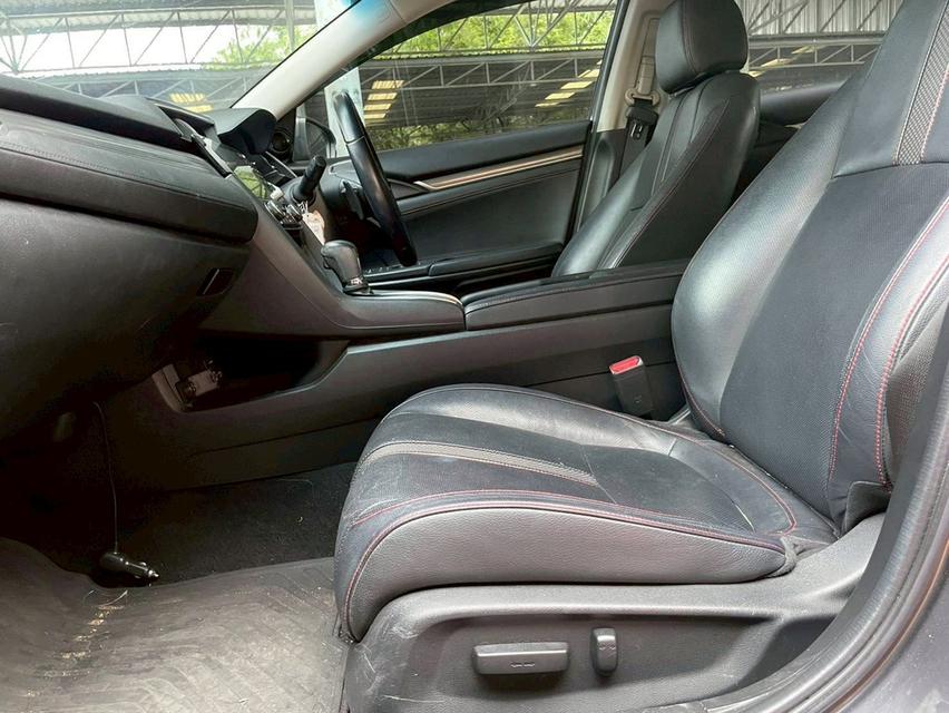 HONDA CIVIC FC  1.5 RS TURBO (MNC)  TOP  ปี 2019 สีเทา  เกียรออโต้  11