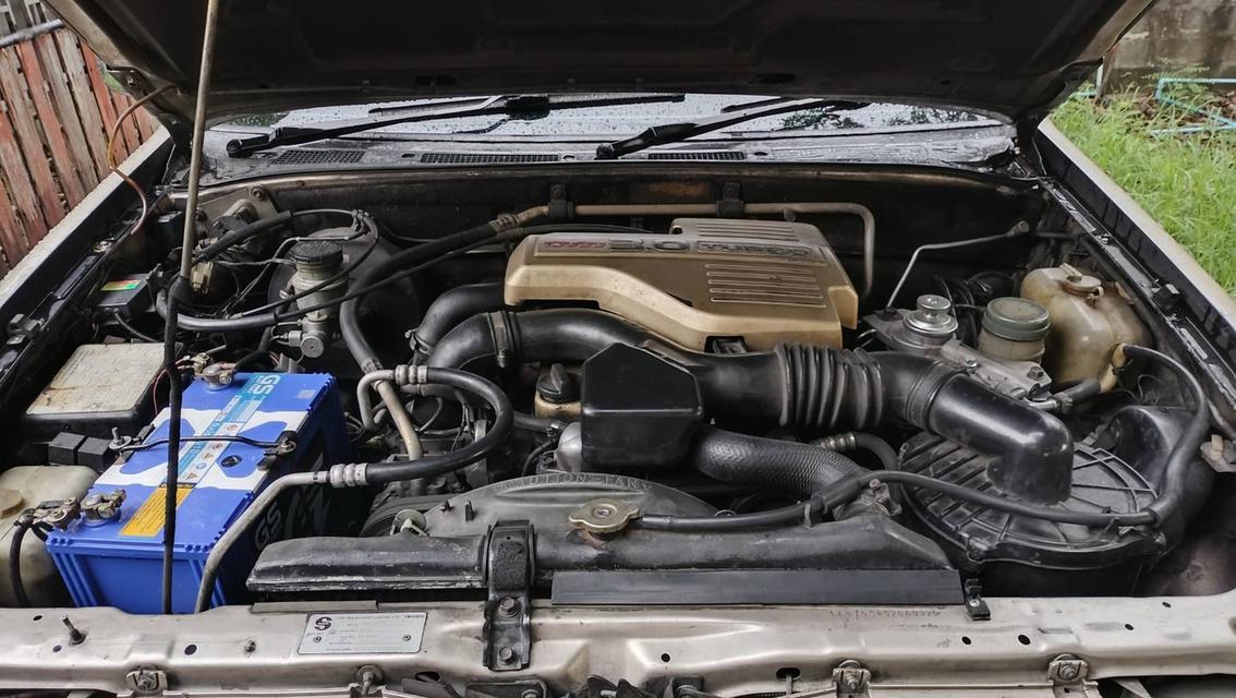 ขาย ISUZU TR Grand Adventure 3.0 Auto