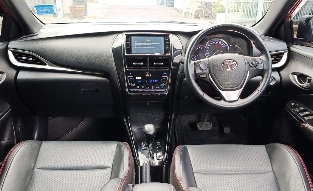 Toyota Yaris Eco 1.2 High 2019 4