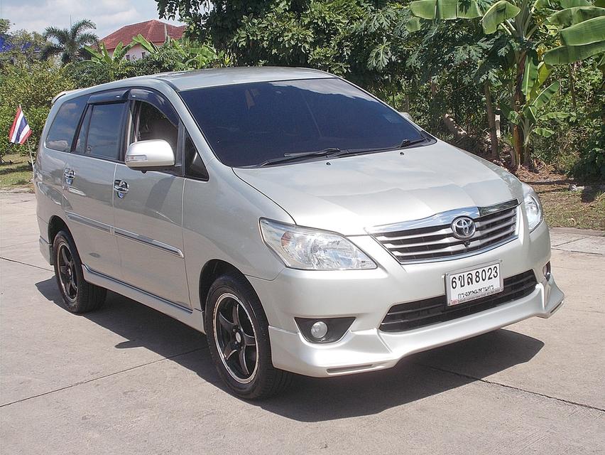 Toyota Innova 2.0V ปี 2012 รถบ้านมือเดียวแบบ7ที่นั่งชับดี