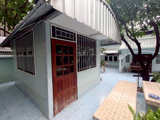 ขายบ้านเดี่ยวปรับปรุงใหม่ 4 นอน 3 น้ำ โฉนดที่ดินกรุงเทพ 233 วา 7