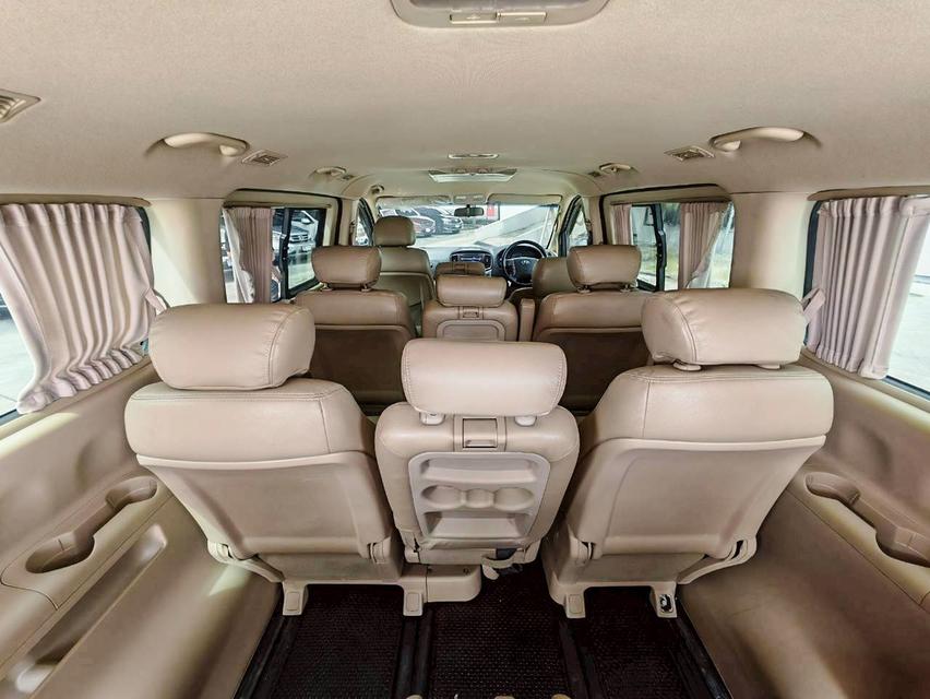 2017 HYUNDAI H-1 2.5 ELITE 13