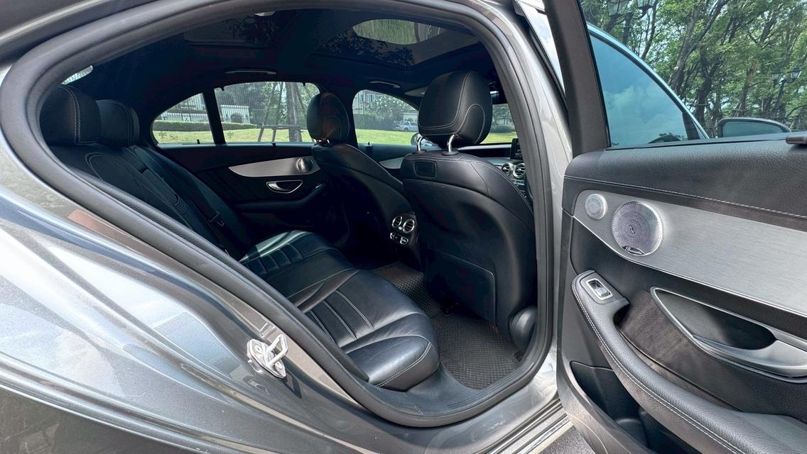 รหัสรถ TPV9240 🎊 Mercedes Benz C350e AMG Plug-in Hybrid 🎊 2017 รูปที่ 20