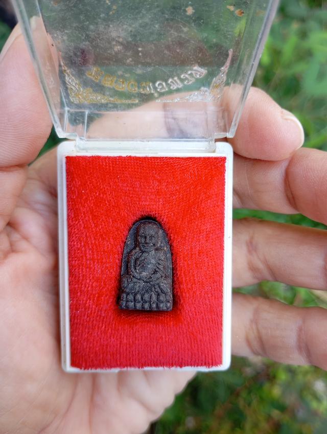 พระของสะสมของบูชา  องค์ละ450รวมส่ง 6