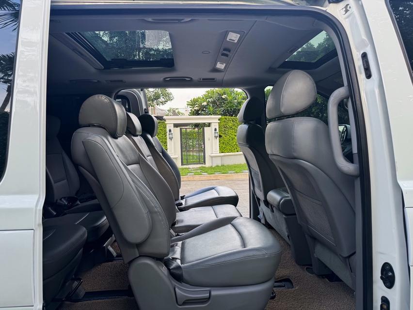 รหัสรถ AVA283 🦾 Hyundai H1 Limited III ปี 2019 รุ่นพิเศษ มี Sunroof 15