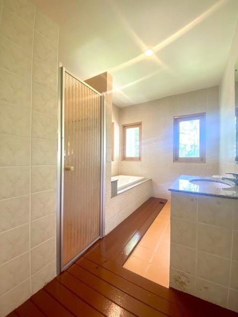 ขายบ้านเดี่ยว 2 ชั้น พื้นที่ครึ่งไร่ โครงการฟอเรสต์โฮม ติดถนนรังสิต–นครนายก คลอง 7 บ้านรีโนเวทตกแต่งใหม่บรรยากาศร่มรื่น 6