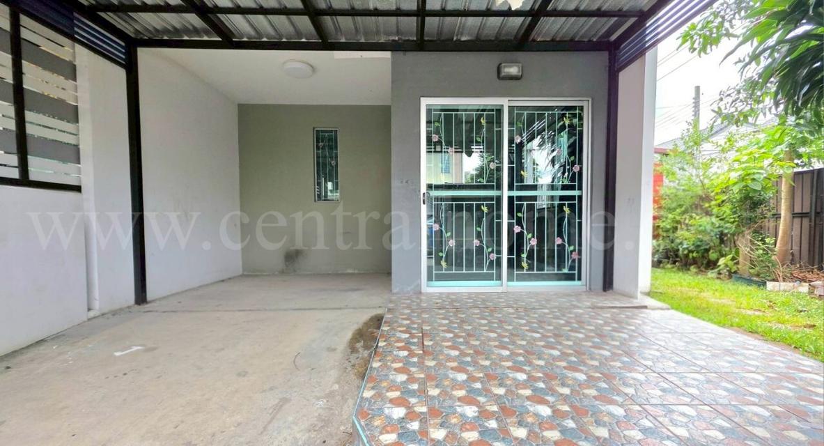 ทาวน์เฮ้าส์ บ้านพฤกษา 87/2 ศรีนครินทร์ - บางนา หลังมุม 3
