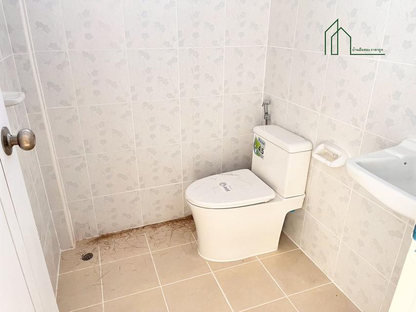 ทาวน์เฮ้าส์ 2 ชั้น ม.ชายคลอง หลังริม บางบ่อ สวยพร้อมอยู่ 12