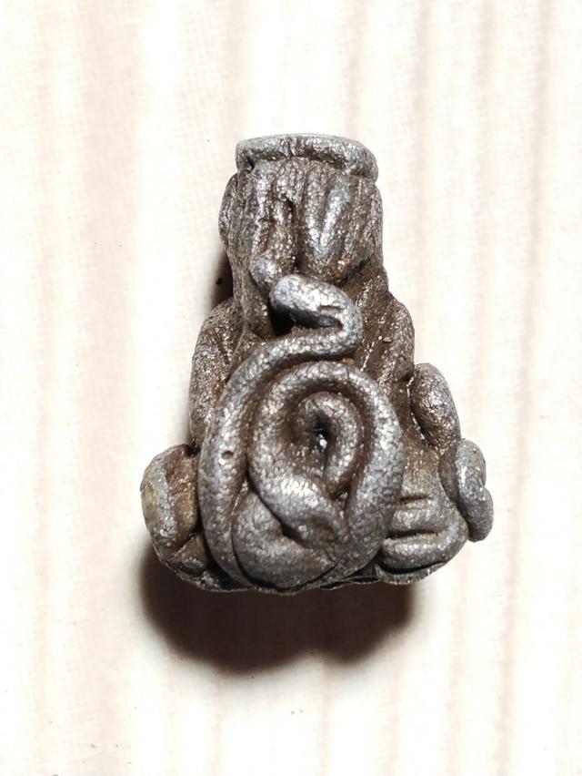 พระปิดตาแร่บางไผ่ หลวงปู่จันทร์ วัดโมลีโลกยาราม