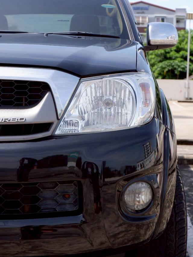 TOYOTA HILUX VIGO 2.5 E VN Turbo PRERUNNER DOUBLE CAB เกียร์ ธรรมดา สีดำ ปี2010  11