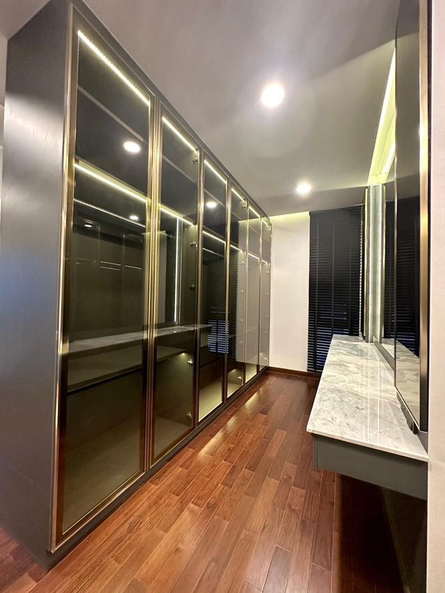 U1425 ให้เช่าบ้านเดี่ยว2ชั้น บ้านหรู โครงการ The City ปิ่นเกล้า-บรมฯ2 บ้านพร้อมเฟอร์ครบ ทำเลดีเดินทางสะดวก ติดถนนใหญ่ และตลาด 11