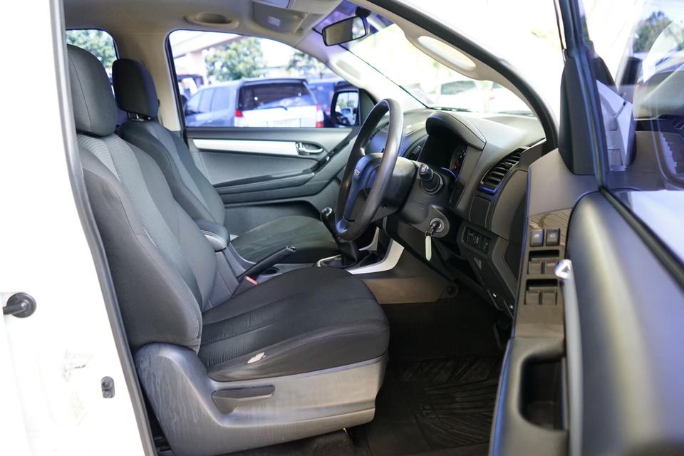 ðĐISUZU D-MAX HI-LANDER CAB4 1.9 L DDI 2018 9