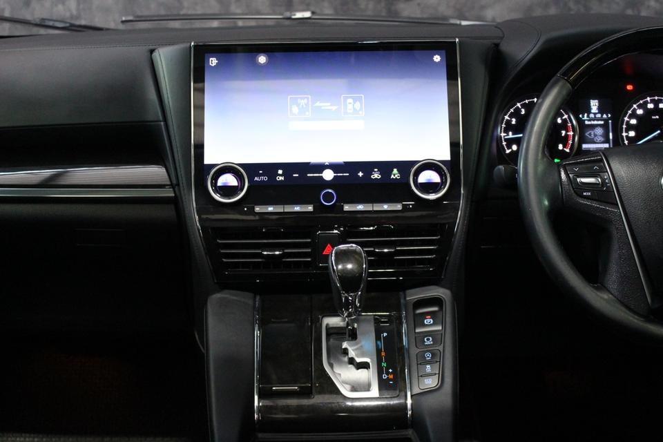 รหัสรถ JRS2055 TOYOTA VELLFIRE 40 Look ปี 2017 11