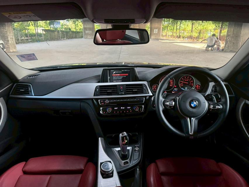 2018 BMW 330e 2.0 AT รูปที่ 12
