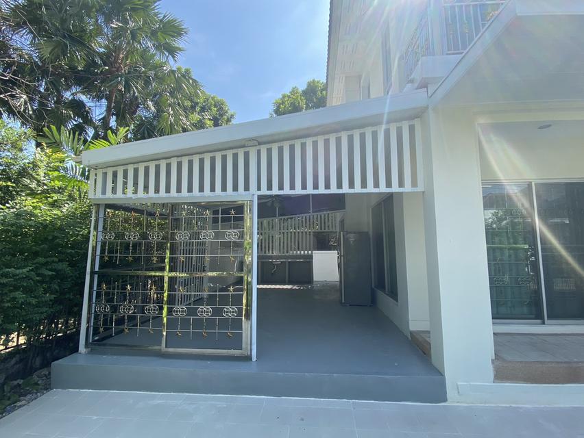 ขายบ้านเดี่ยว พร้อมอยู่ 2 ชั้น 77 ตรว. ไลฟ์บางกอกบูเลอวาร์ด ติดถนนใหญ่รามอินทรา 4