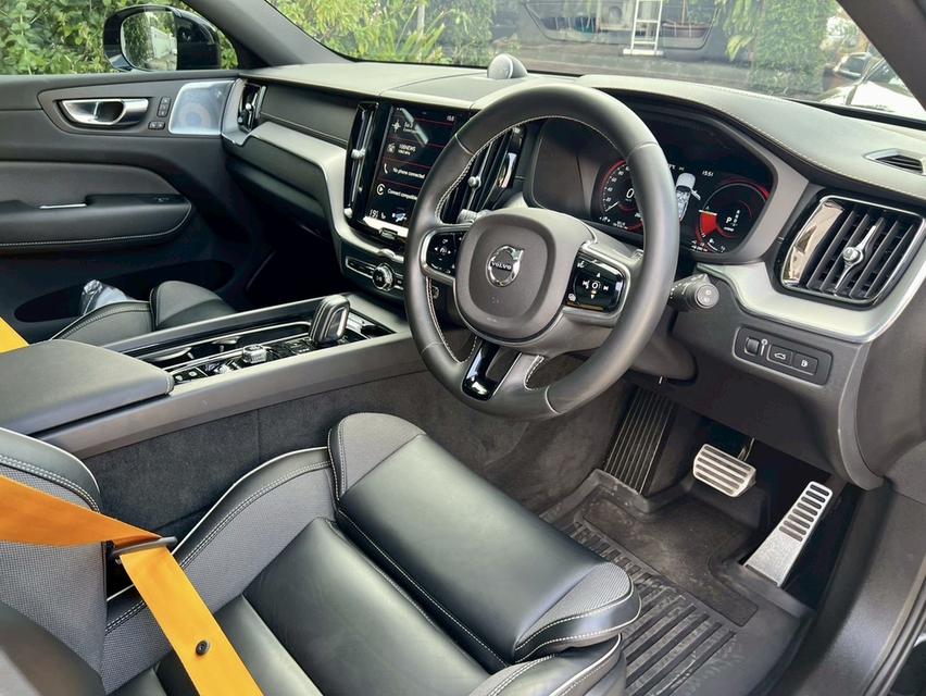Volvo XC60 T8 AWD 2020 3