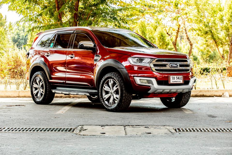 Ford Everest 2.2 Titanium ปี 2015 สีแดง รูปที่ 5