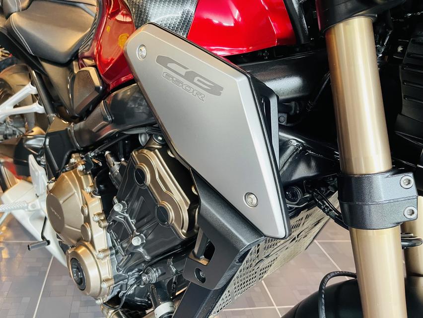ขายด่วนมือเดียวCb650r/2020 รูปที่ 12