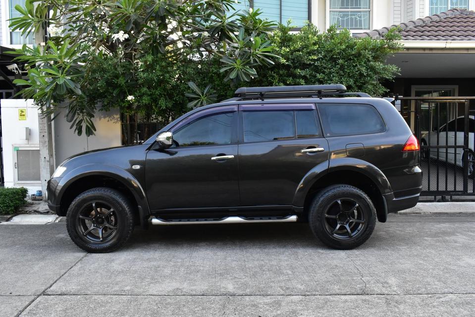 :Mitsubishi pajero 2.5 GT 4wd  ปี:2011 เครื่อง: ดีเซล เกียร์: ออโต้ สี: ดำ ราคา 329,000 บาท ไมล์ 200,000 กม. 10