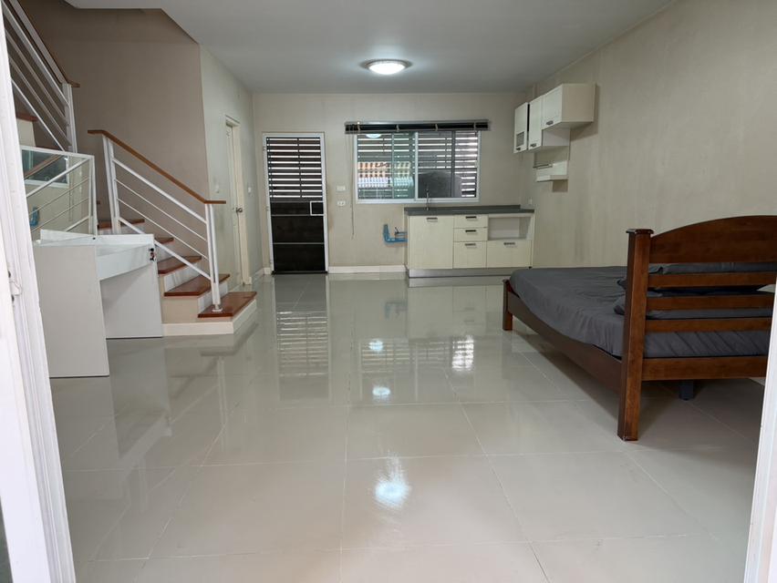 บ้านทาวน์โฮม 2 ชั้น โครงการบ้านกลางเมือง 7