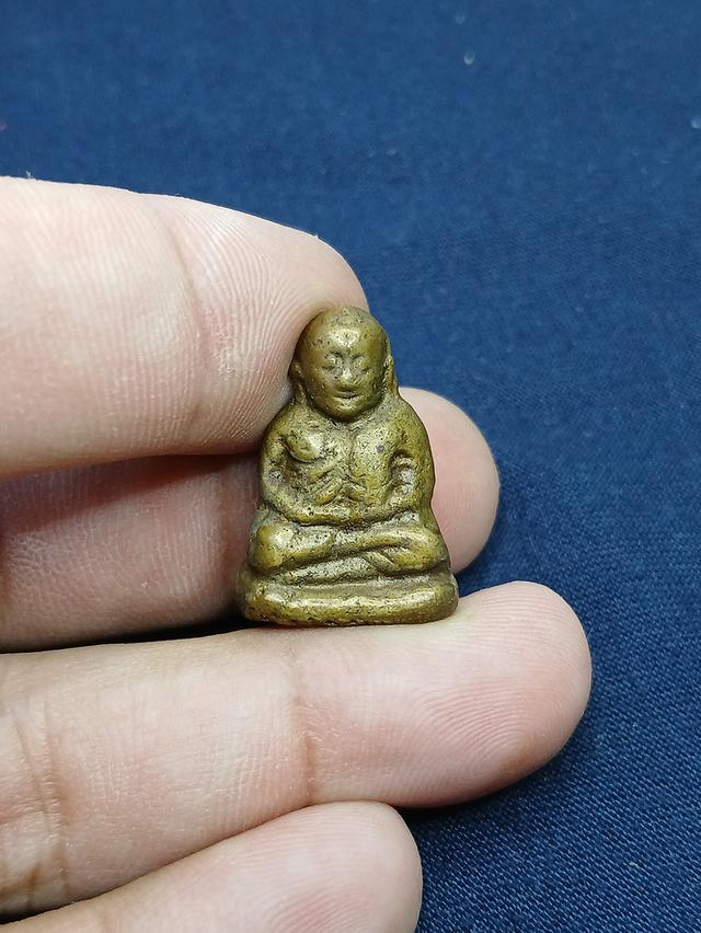 หลวงพ่อเงิน วัดบางคลาน