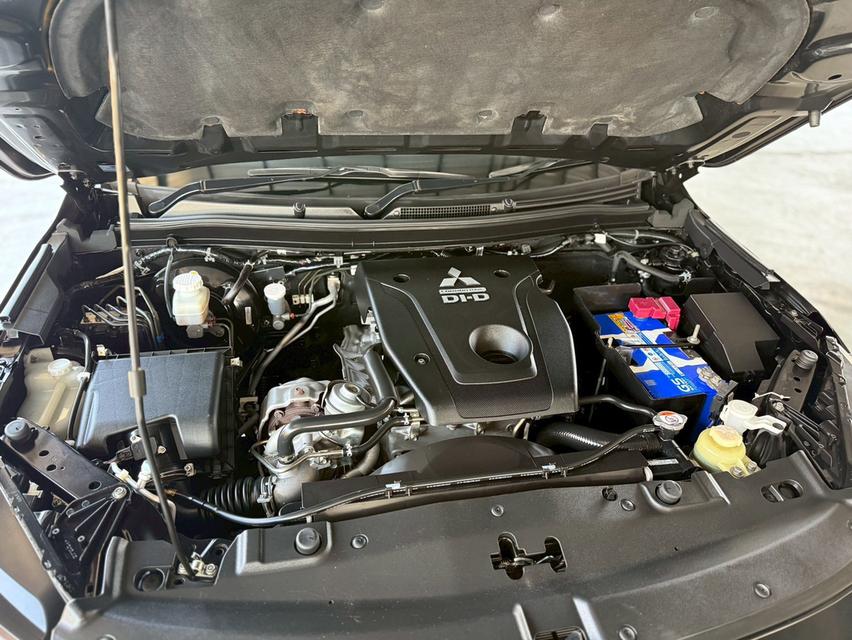 ปี 2019 MITSUBISHI TRITON, 2.4 GT มือเดียวป้ายแดง คู่มือบุ๊คเซอร์วิสครบ 17