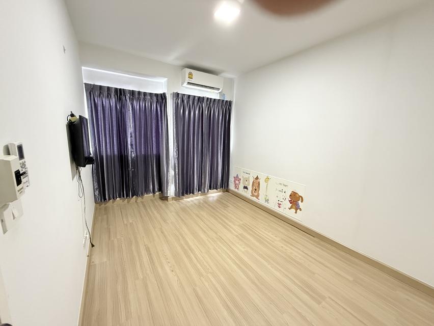 ทาวน์โฮม 16