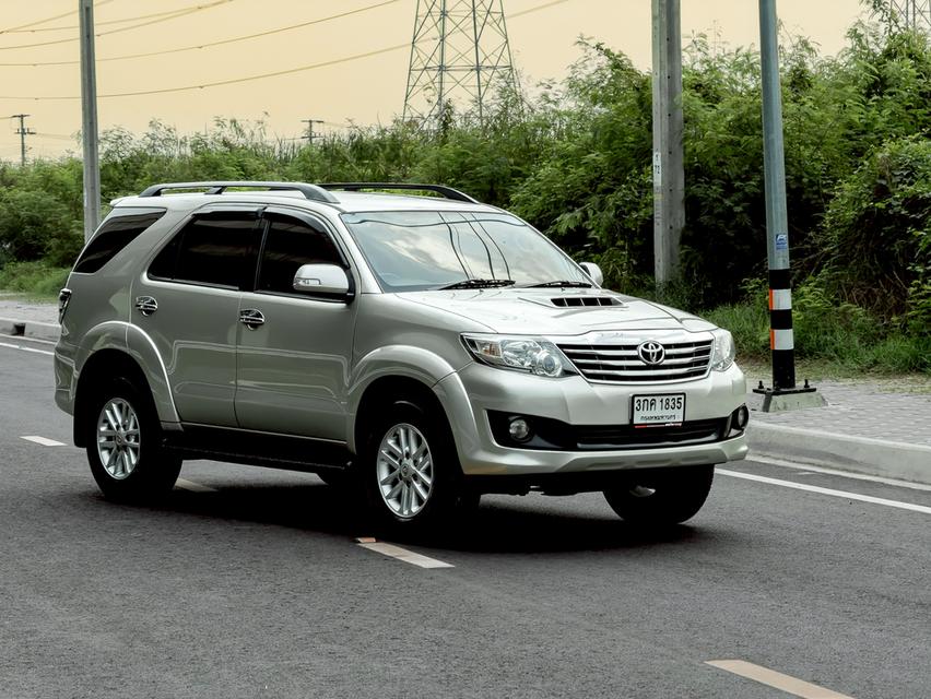 ฟรีดาวน์ FORTUNER 3.0 ขับ4 ปี2014 รูปย่อยที่ 4