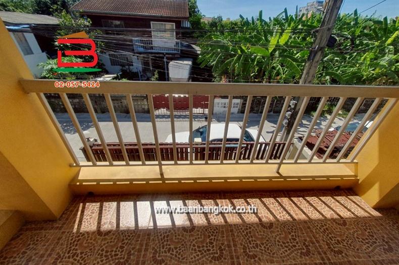 บ้านเดี่ยว ซอยสังคมสงเคราะห์ 18 เนื้อที่ 52 ตรว. ถนนสังคมสงเคราะห์ แขวงลาดพร้าว เขตบางกะปิ กรุงเทพมหานคร 11