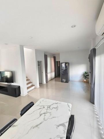 บ้านเดี่ยว2ชั้นให้เช่า 50.8ตรว.หันหน้าไปทางทิศใต้ วัชรพล สุขาภิบาล 5 5