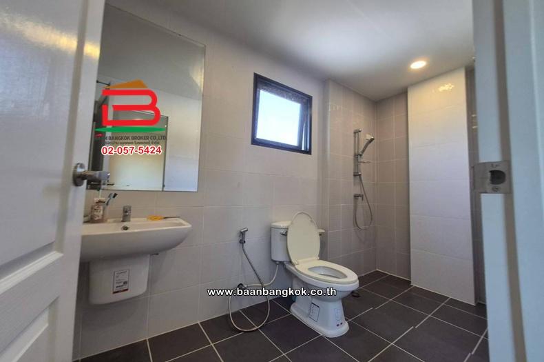 บ้านเดี่ยว 2 ชั้น เนื้อที่ 59.6 ตร.ว. CENTRO บางใหญ่ | เซนโทร บางใหญ่ (ซอยวัดลาดปลาดุก) ถนนกาญจนาภิเษก ตำบลบางคูรัด อำเภอบางบัวทอง นนทบุรี 10