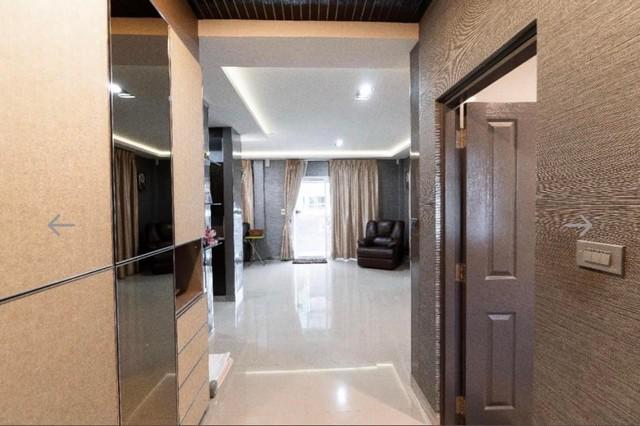 รหัสC6835 ให้เช่าบ้านเดี่ยว 3ชั้น หมู่บ้านคาซ่า แกรนด์ สุขาภิบาล5 ตรงข้ามตลาดวงศกรถนนสายไหม 5