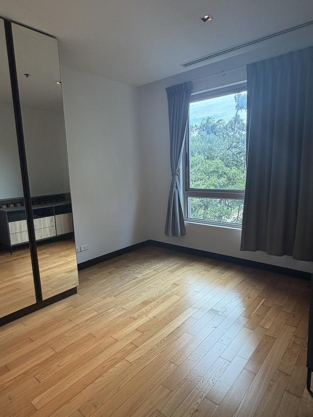 **Owner Post** ขายคอนโดห้องเปล่า เป็นห้องเดียวที่ปล่อยขายในโครงการ The Lofts Yennakart 10