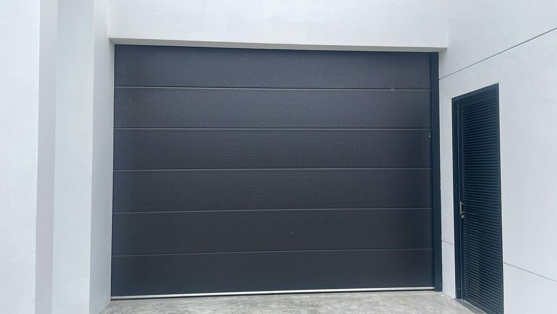 porte de garage neuf