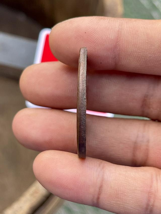 หลวงปู่ฝั้น อาจารโร รุ่นแรก ปี2507 เนื้อทองแดง วัดป่าถ้ำขาม จังหวัดสกลนคร รุ่น1 รูปที่ 15