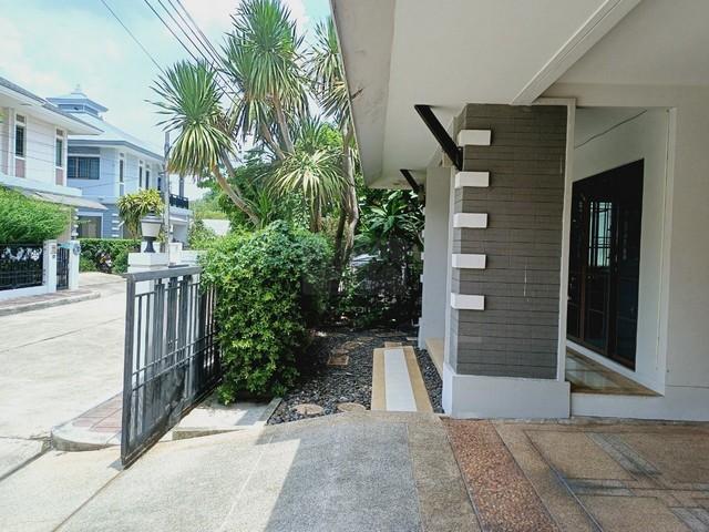 ให้เช่าบ้านเดี่ยว 2 ชั้น 57 ตรว. หมู่บ้านเศรษฐสิริ ประชาชื่น เรสซิเด้นท์ 1 ใกล้ The Mall งามวงศ์วาน
