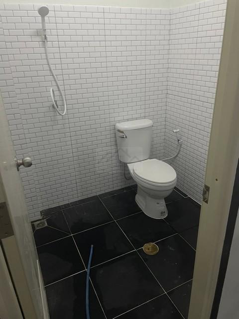 ให้เช่า โกดังสร้างใหม่ พร้อมออฟฟิศ พื้นที่ 900 ตรม.พัฒนาการตัดใหม่ พัฒนาการ 97(ตัดใหม่) ไฟฟ้า 3 เฟส รถคอนเทนเนอร์เข้าได้ ใกล้สนามบินสุวรรณภูมิ 11