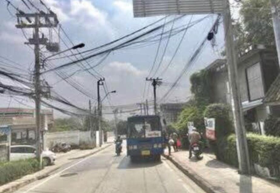 ที่ดิน+บ้าน3หลัง มี7ตรงข้าม โซนบางแค ใกล้mrt 6