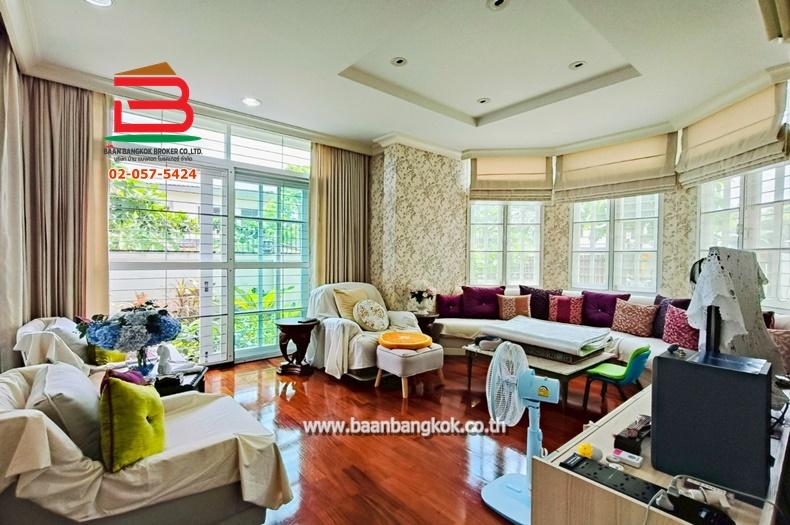 บ้านเดี่ยว หมู่บ้าน พิมลกาญจน์ เนื้อที่ 101 ตรว. ถนนแจ้งวัฒนะ ตำบลบ้านใหม่ อำเภอปากเกร็ด จังหวัดนนทบุรี
