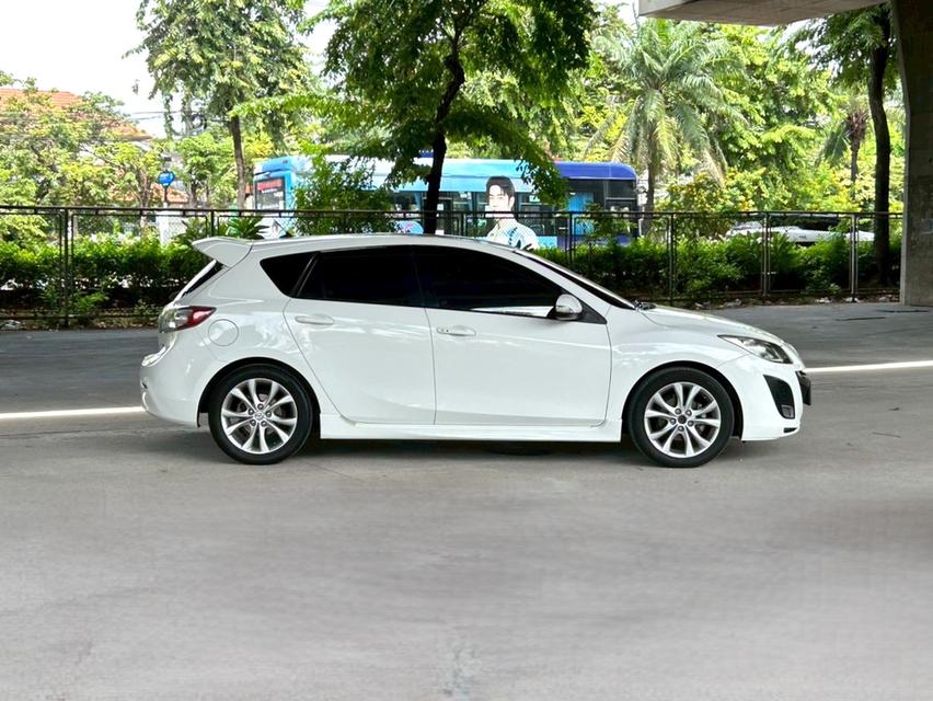 ขายรถ mazda3 2.0 Sport Sunroof ปี 2012 สีขาว เกียร์ออโต้ 8