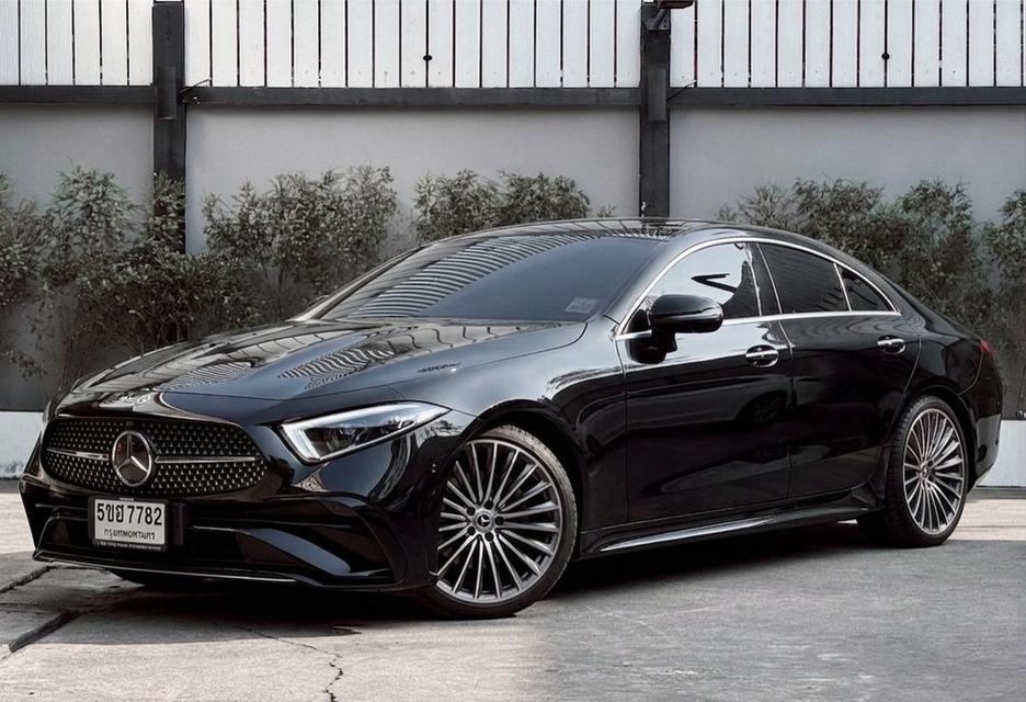 🏁เข้าใหม่🏁สภาพนางฟ้าสุดๆ🏁มือเดียวป้ายแดง🏁 เอกสารพร้อมโอนMercedes-Benz CLS220d AMG Premium (Facelift)✨ รถมือเดียว ออกศูนย์ Benz Thailand✨