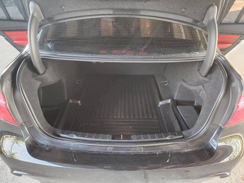 BMW 320d 2.0 M Sport AT ปี 2019 รูปที่ 18